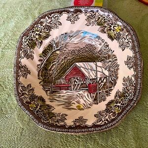 ⬇️💲Johnson Bros made in England Friendly Village bowl. Covered Bridge, beautifu